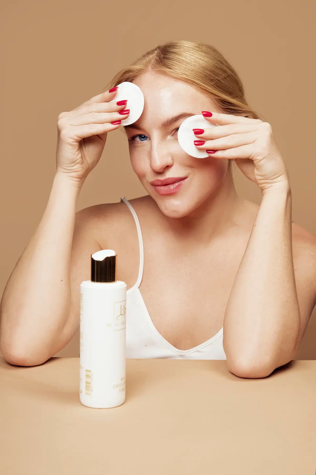 AHA Exfoliating Toner — aha exfoliating toner — 3