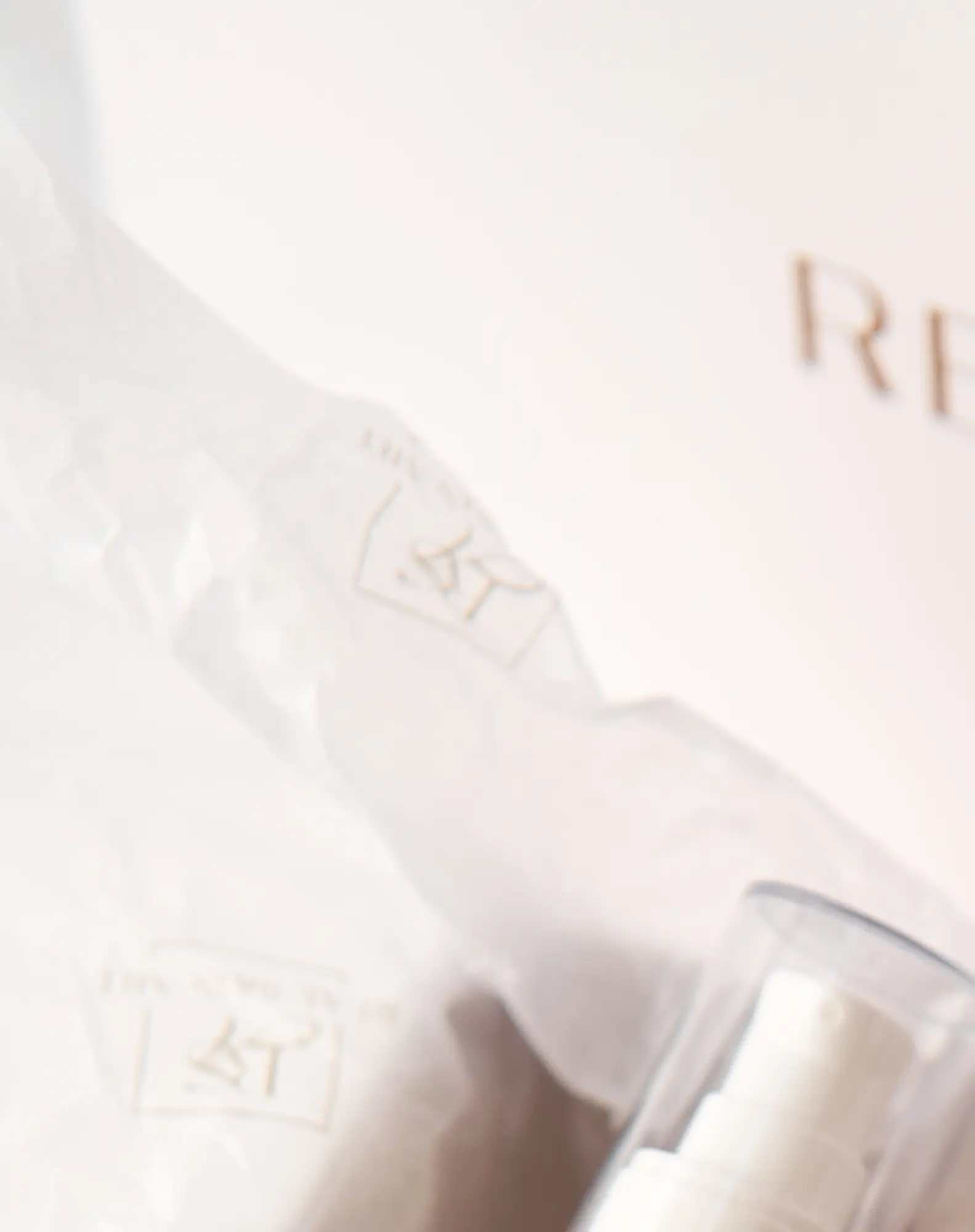 Gift Box: Vitamin C Foam & Hydrating Toner