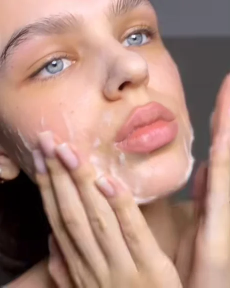 Vitamin C Cleansing Foam